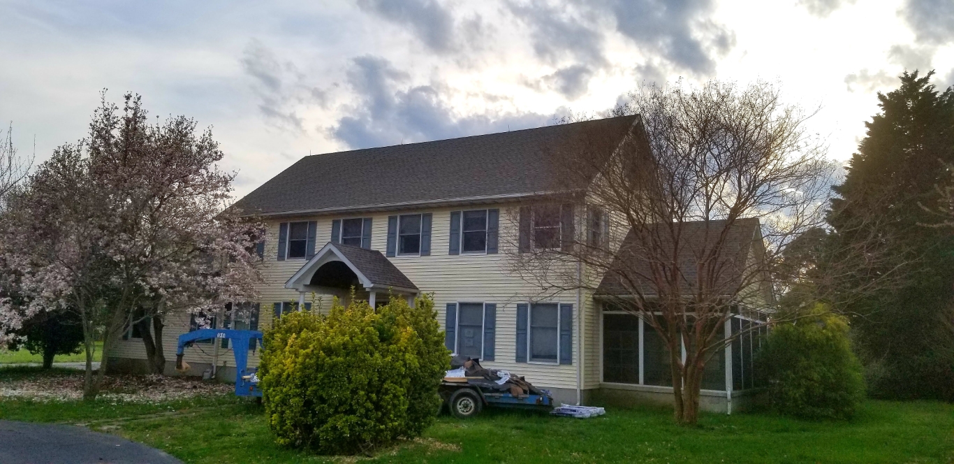 Asphalt Shingle Roof Installation – Two-Story Residential Property